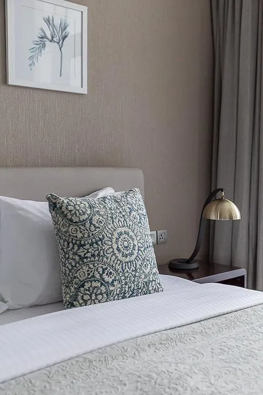Frank Porter - Damac Maison Prive A Dubai