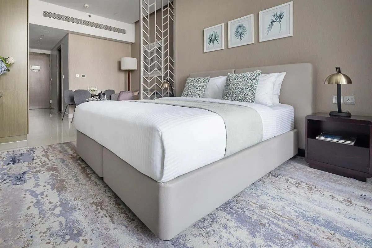 Frank Porter - Damac Maison Prive A Dubai